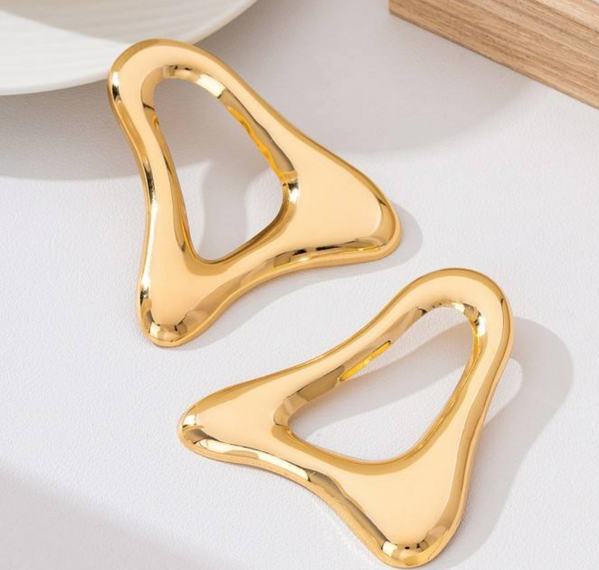 Hollow-Out Earrings